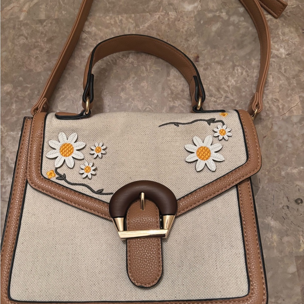 Floral Embroidered Tan and Cream Handbag